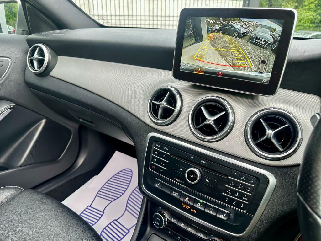 Mercedes-Benz GLA Class Red #13