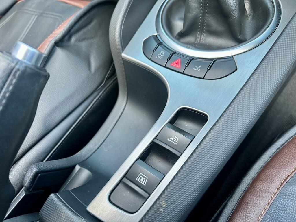 Audi TT 2.0 Tfsi S Line Special Edition 200 Bhp Black #10