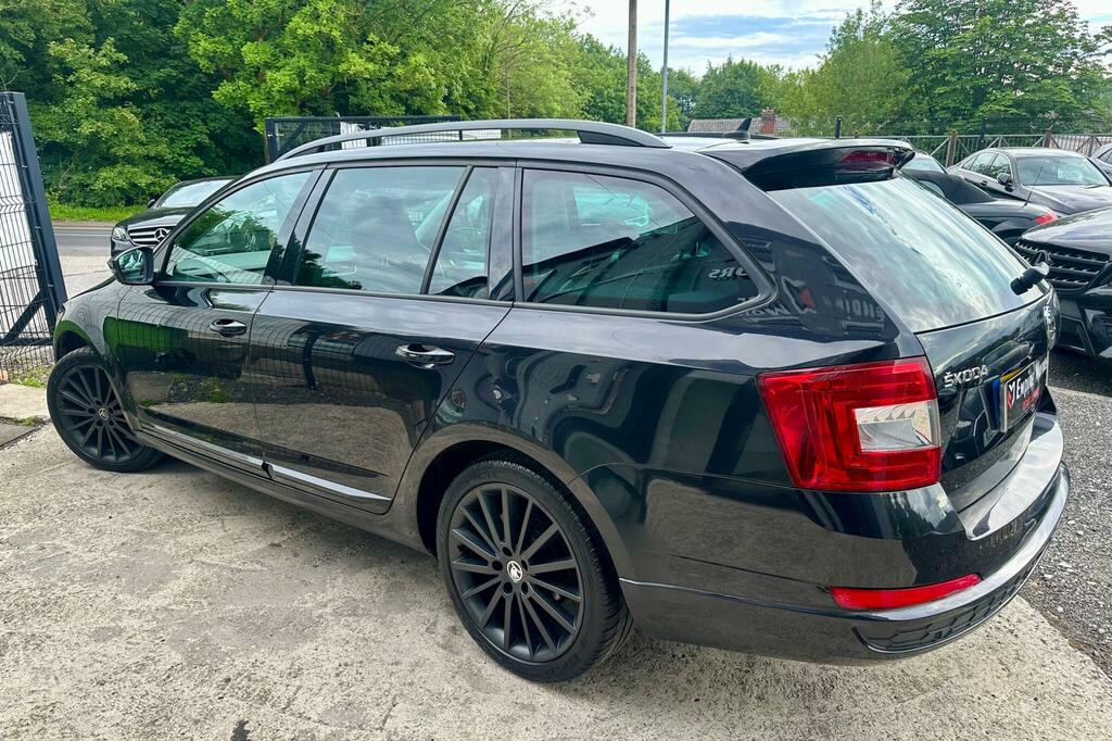 Skoda Octavia Black Edition Black #3