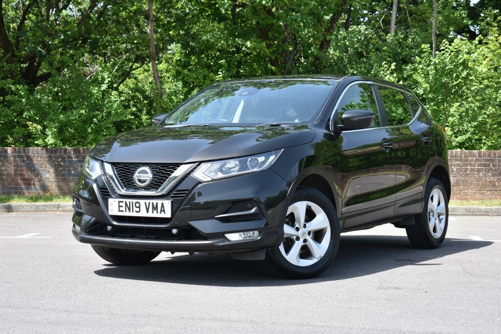 Nissan Qashqai Suv 1.5 Dci Acenta Premium 201919 Black