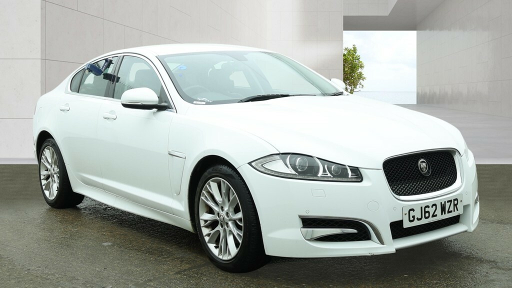 Jaguar XF 2.2 D Sport White