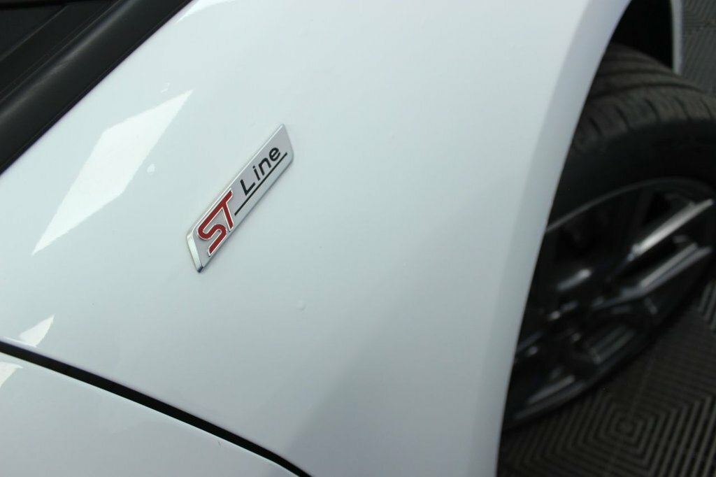 Ford Fiesta 1L St-line LA22DXP White #5