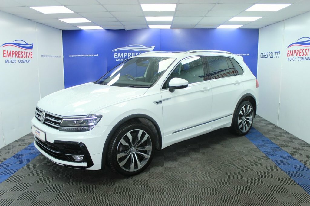 Volkswagen Tiguan 2L R-line CE67GUU White #4