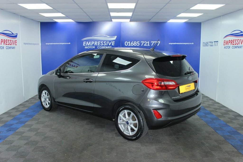 Ford Fiesta 1L Zetec CN68OOX Grey #2