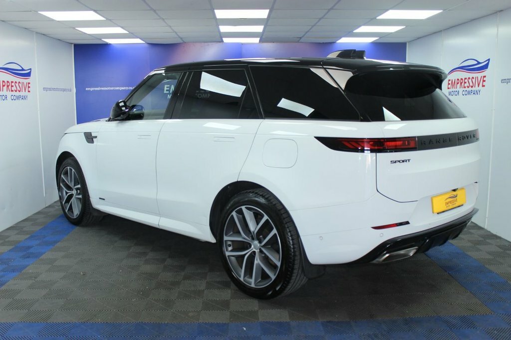 Land Rover Range Rover Sport 3L Autobiography 5dr EMP805S White #2