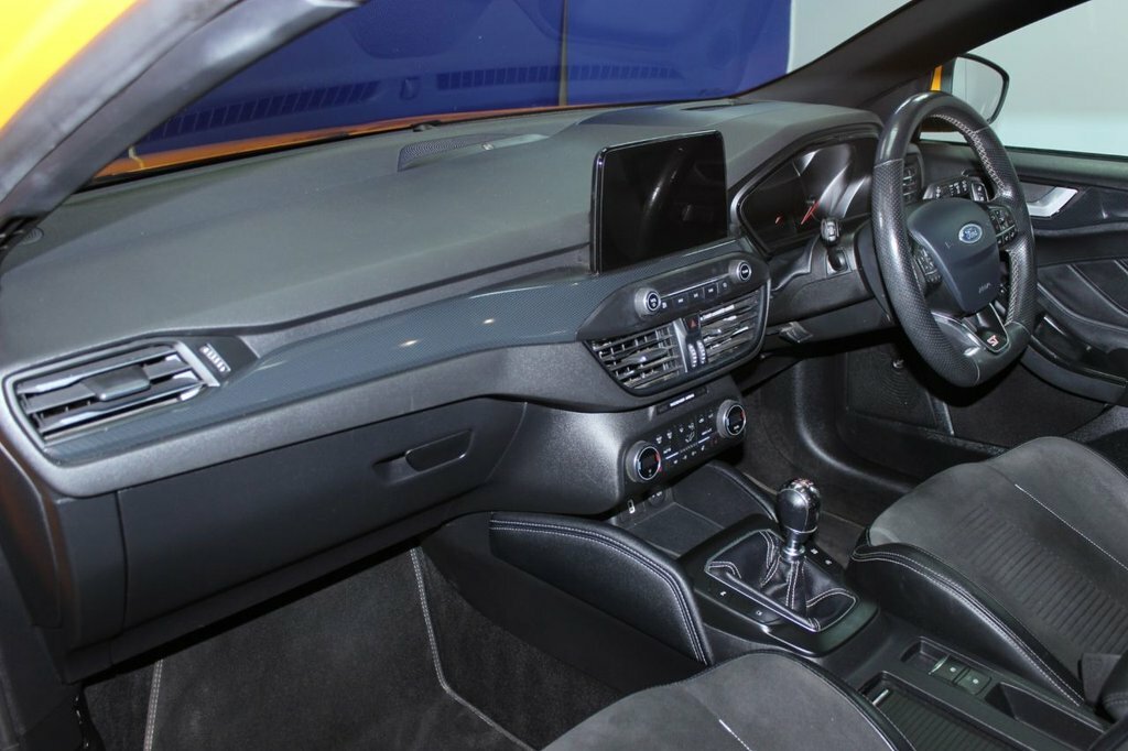 Ford Focus 2.3L St Orange #6