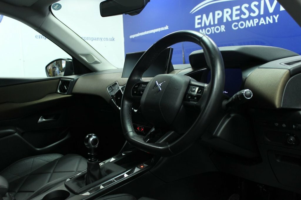 DS DS 3 Crossback 1.5L Prestige Blue #5