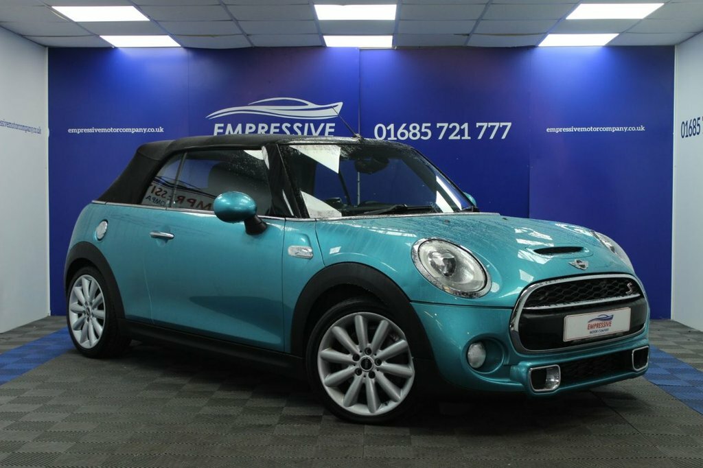 Mini Convertible 2L Cooper S Blue