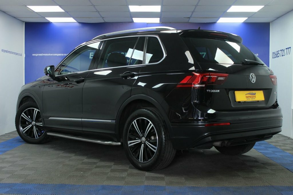 Volkswagen Tiguan 1.4L Se Navigation Black #3