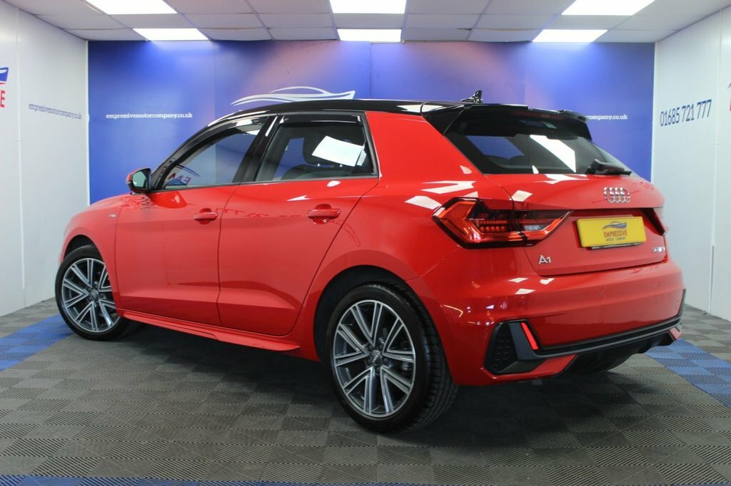 Audi A1 1L S Line BR19CJJ Red #4