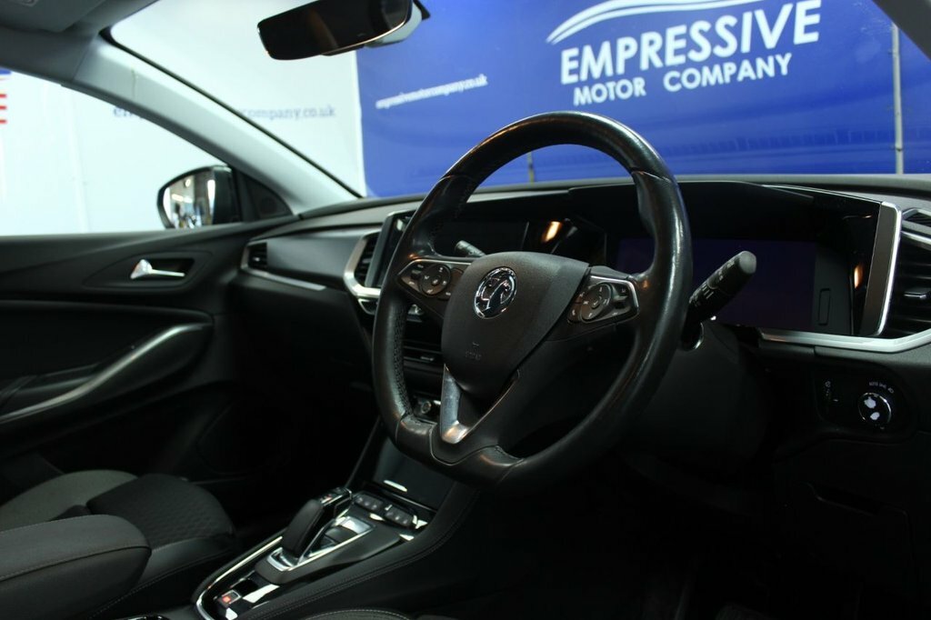 Vauxhall Grandland 1.6L Ultimate YF22UJL Blue #5