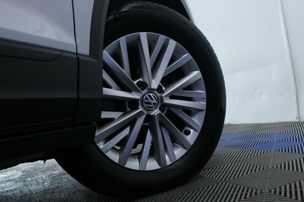 Volkswagen T-Roc 1.6L S Tdi Silver #3