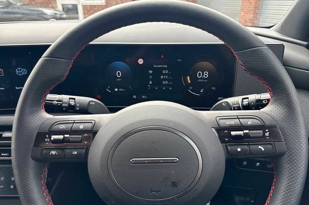 Hyundai Tucson 1.6T 150 N Line S EJ26SMU Red #4