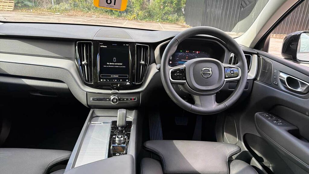 Volvo XC60 Plus, B5 Awd Mild Hybrid, Dark YL74AEC Grey #5