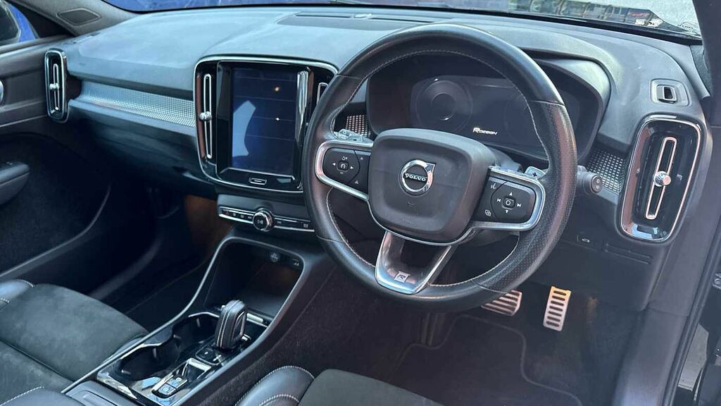 Volvo XC40 T3 R-design VO20LVX Black #4