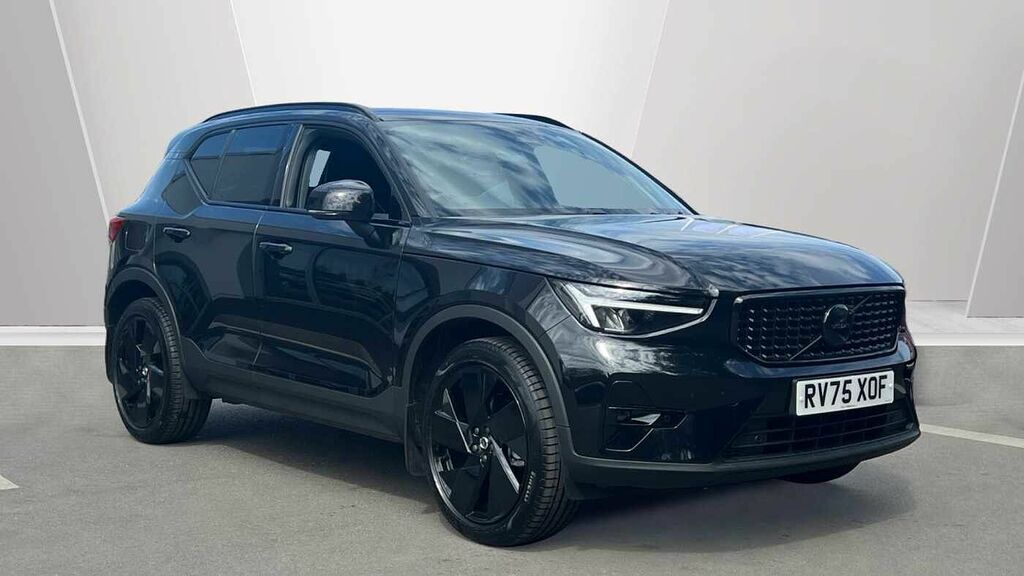 Volvo XC40 Black Edition Plus, B3 Mild Hybrid, Black