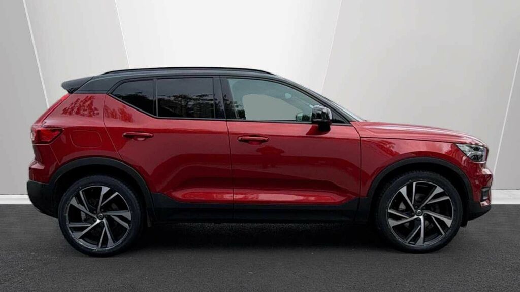 Volvo XC40 T4 Awd R-design Pro KX68NVN Red #3