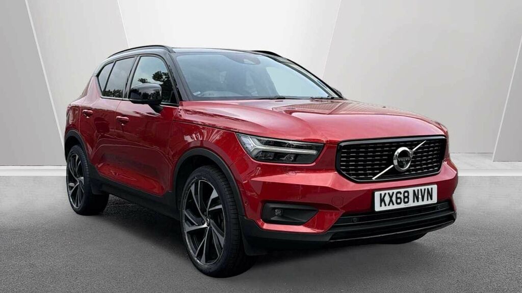 Volvo XC40 T4 Awd R-design Pro Red