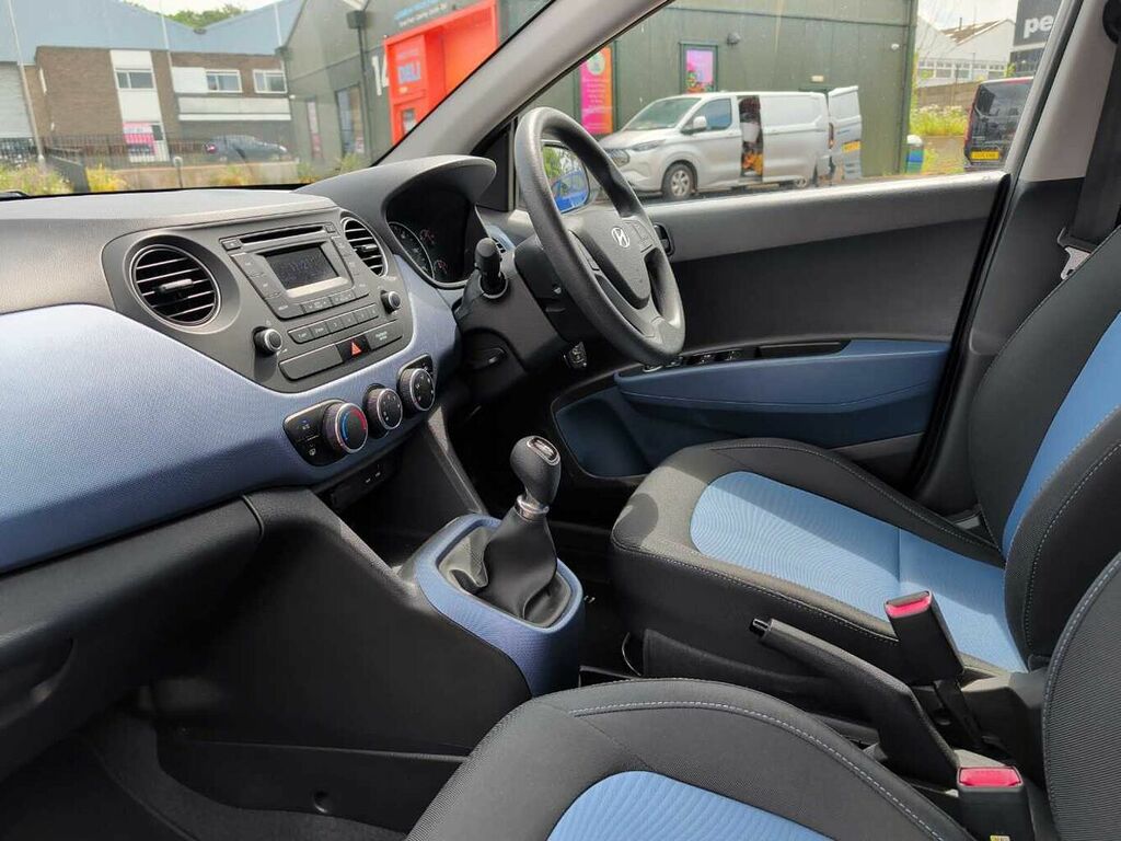 Hyundai I10 1.2 Se White #2