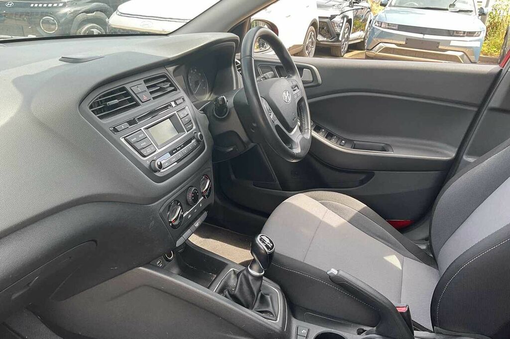 Hyundai I20 1.0T Gdi Se LL67AUN Red #2