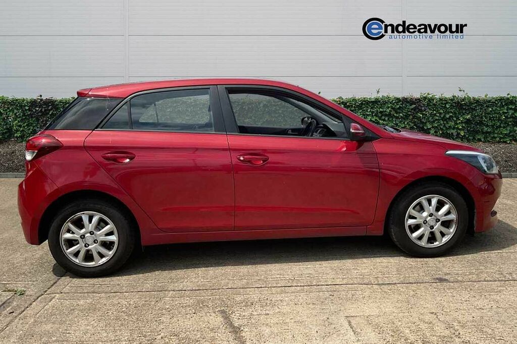 Hyundai I20 1.0T Gdi Se LL67AUN Red #4