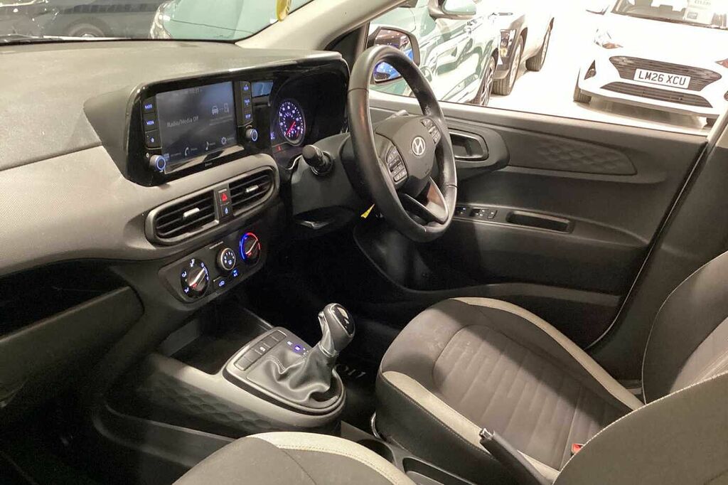 Hyundai I10 1.0 Mpi Se Connect White #2