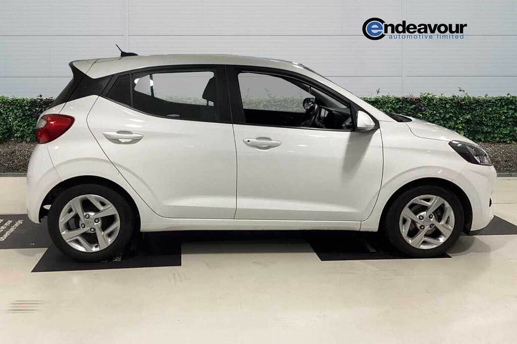 Hyundai I10 1.0 Mpi Se Connect White #4