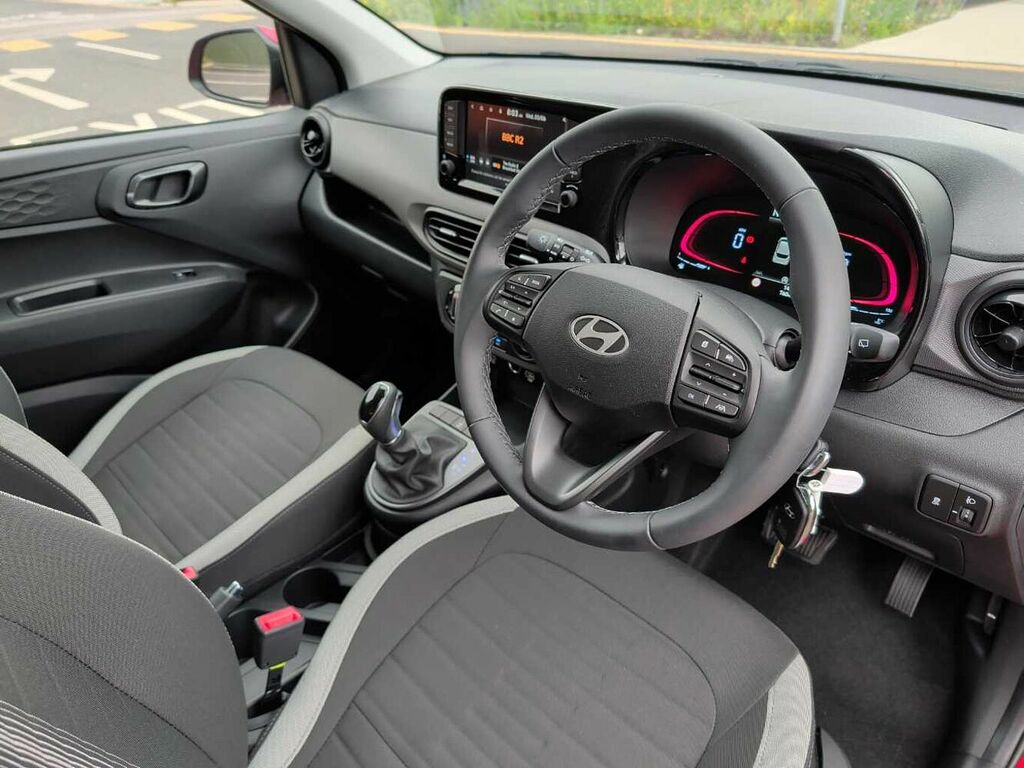 Hyundai I10 1.0 63 Advance Nav LN26VGT Red #6