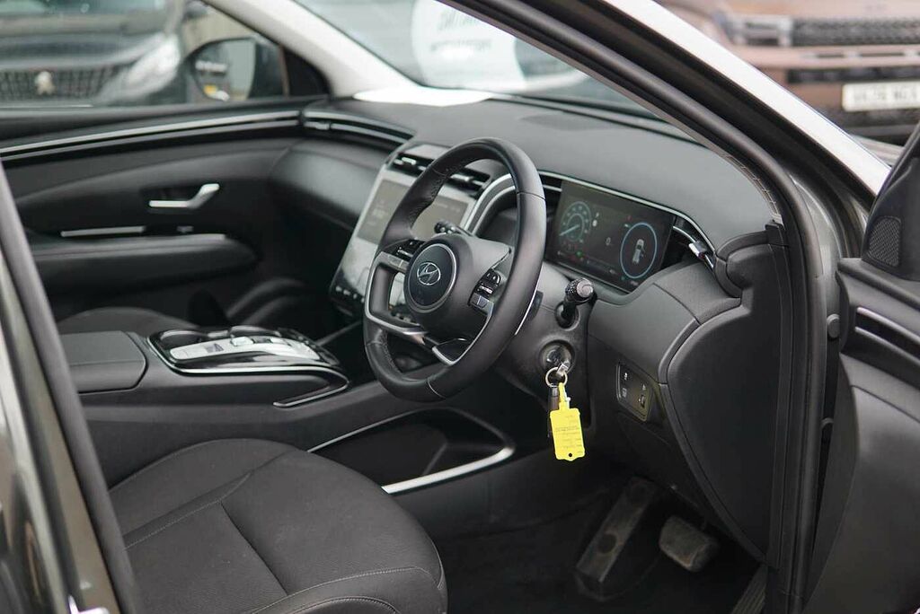 Hyundai Tucson 1.6 Tgdi Hybrid 230 Se Connect 2Wd BD23YKM Grey #2