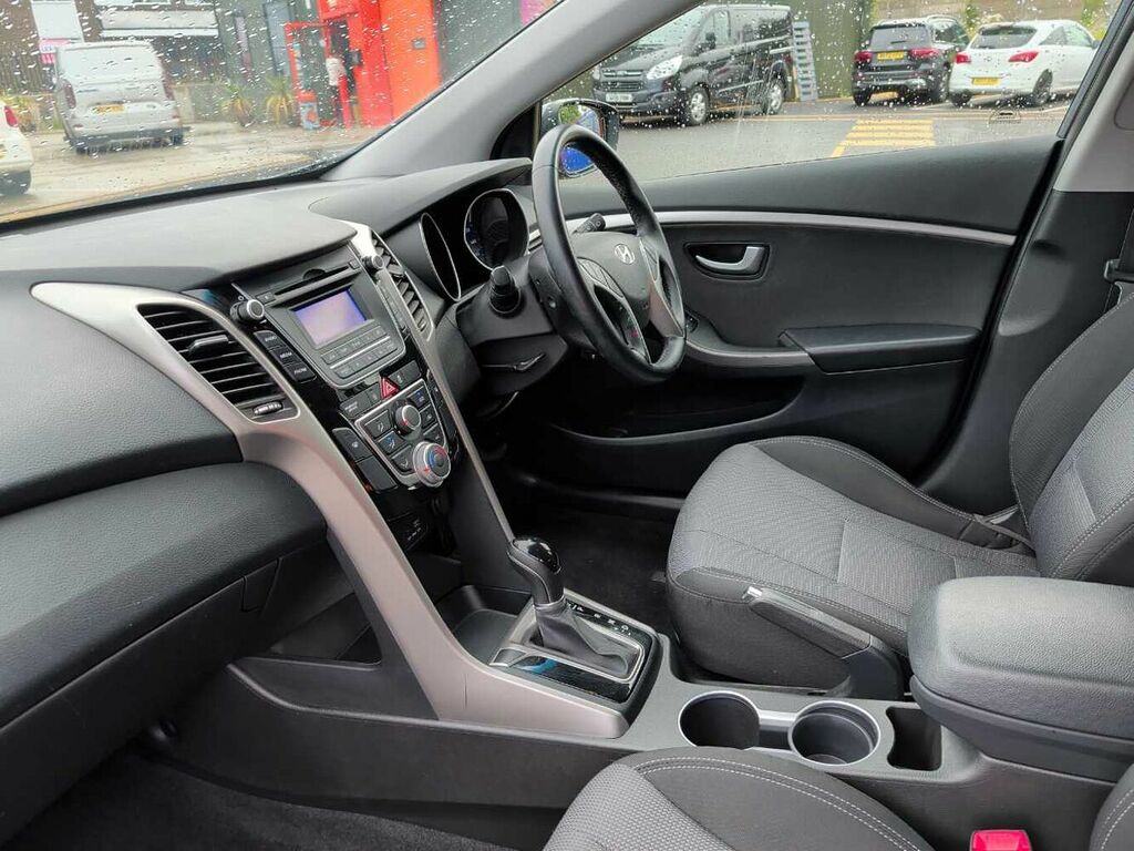 Hyundai I30 1.6 Se Grey #2