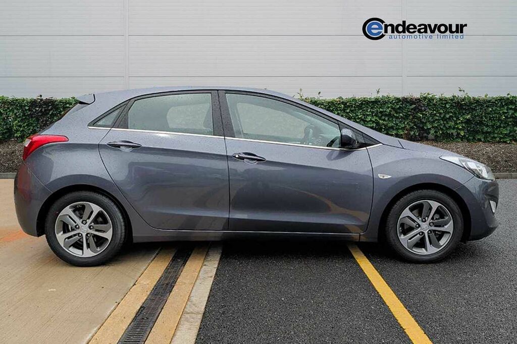 Hyundai I30 1.6 Se Grey #4