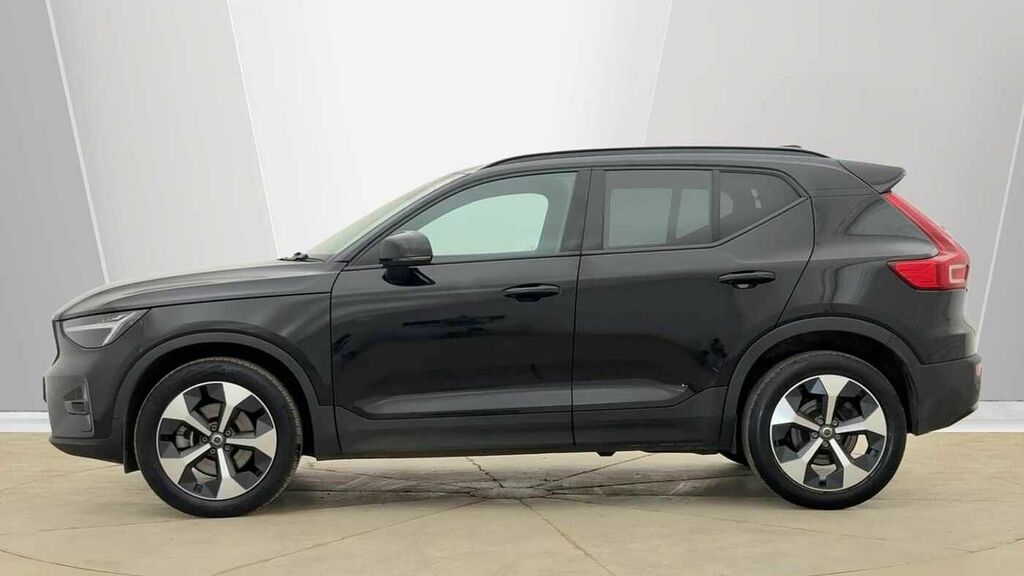 Volvo XC40 Plus, B4 Mild Hybrid, Dark Black #6