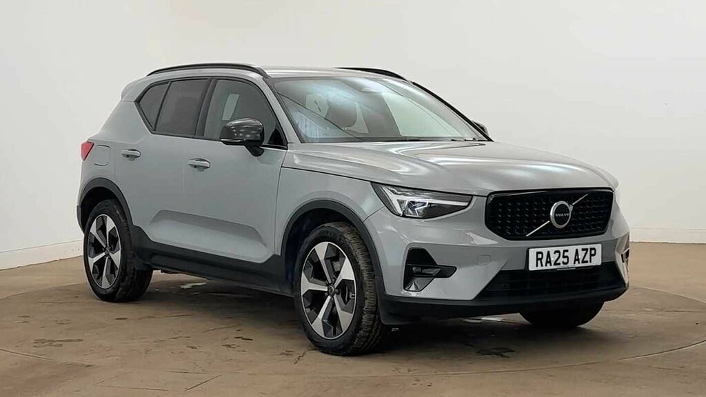 Volvo XC40 Plus, B4 Mild Hybrid, Dark Grey