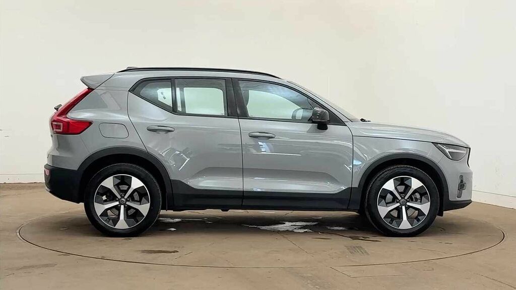 Volvo XC40 Plus, B4 Mild Hybrid, Dark RA25BDU Grey #2