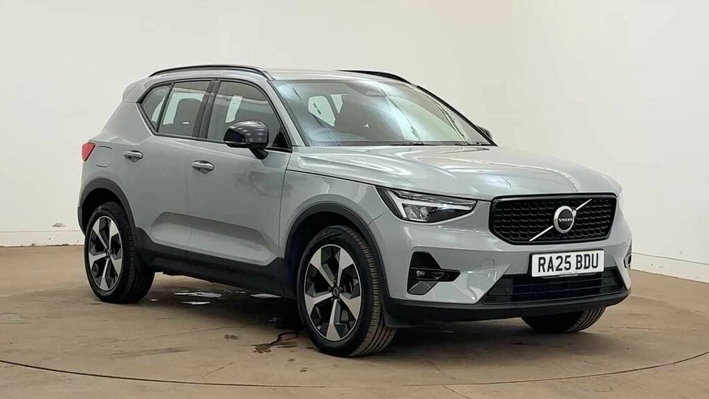 Volvo XC40 Plus, B4 Mild Hybrid, Dark Grey