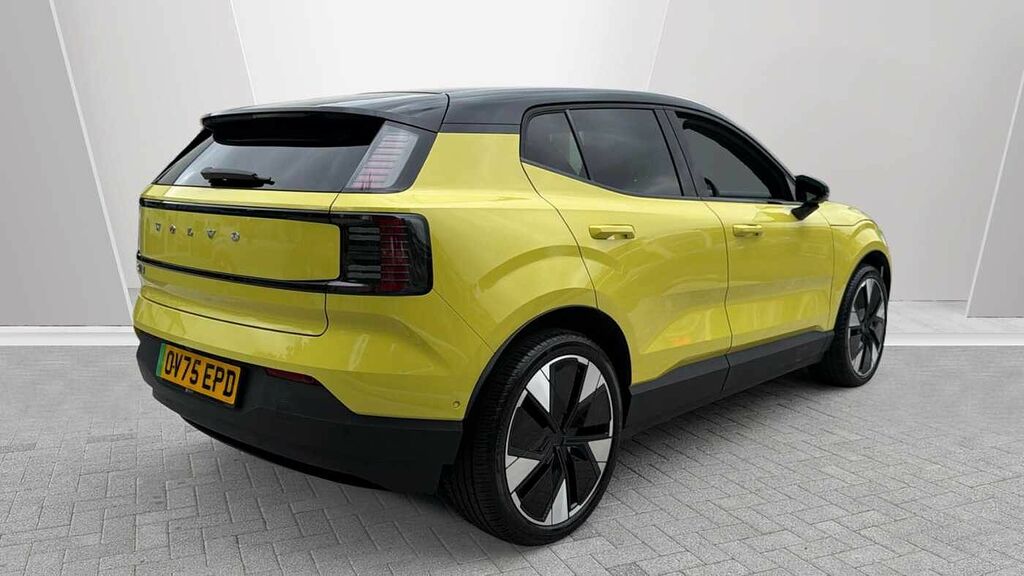 Volvo EX30 Ultra, Single Motor Extended Range, OV75EPD Yellow #2
