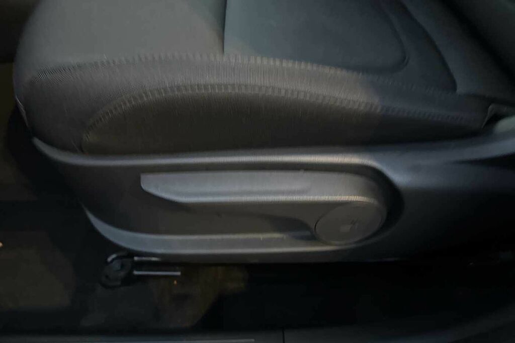 Hyundai Tucson Se Connect Grey #40