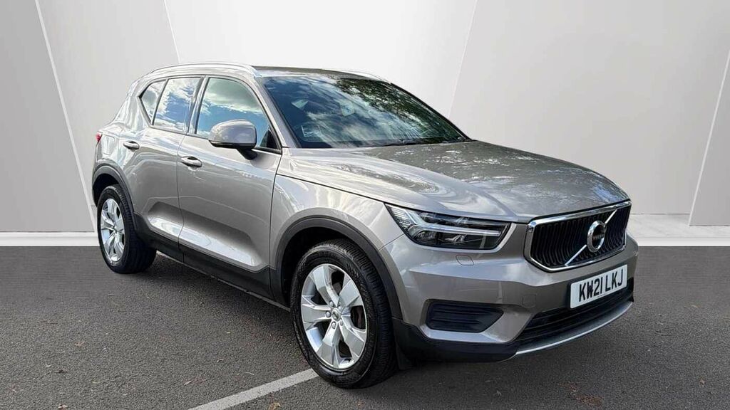 Volvo XC40 Momentum, T3 Grey