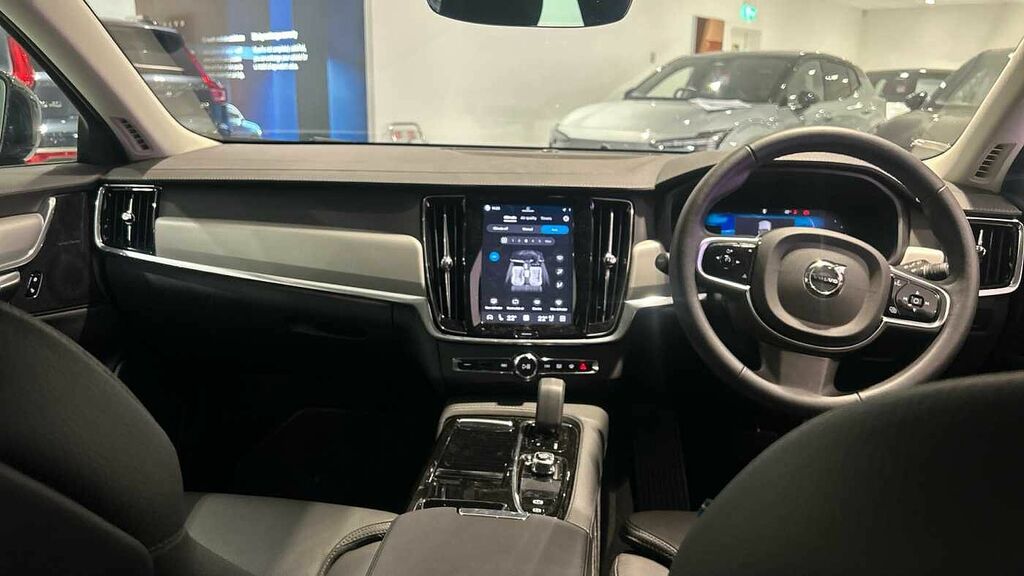 Volvo V90 Plus, T6 Awd Plug-in Hybrid, Dark LM75VTC Blue #5