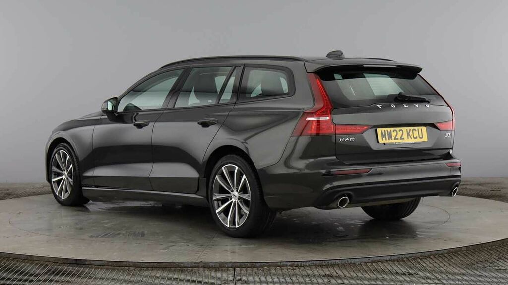 Volvo V60 Momentum, B3 Mild Hybrid Grey #3