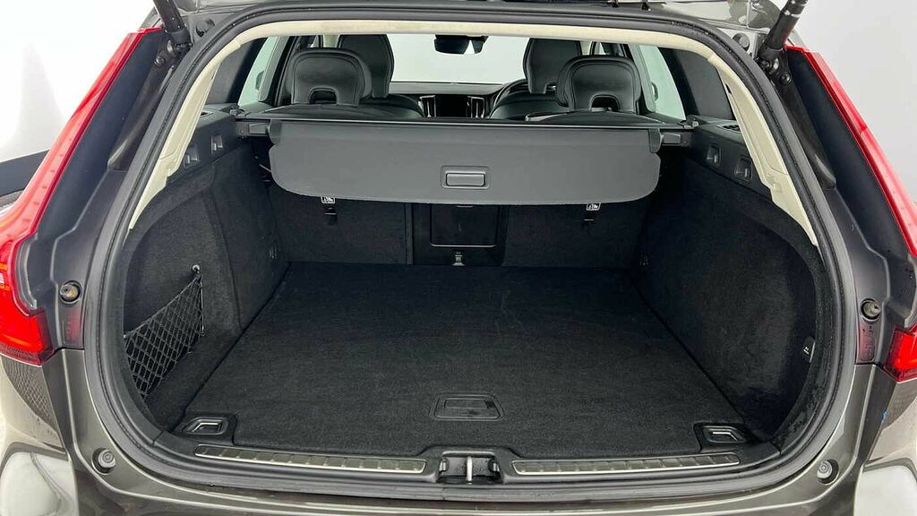 Volvo V60 Momentum, B3 Mild Hybrid Grey #5