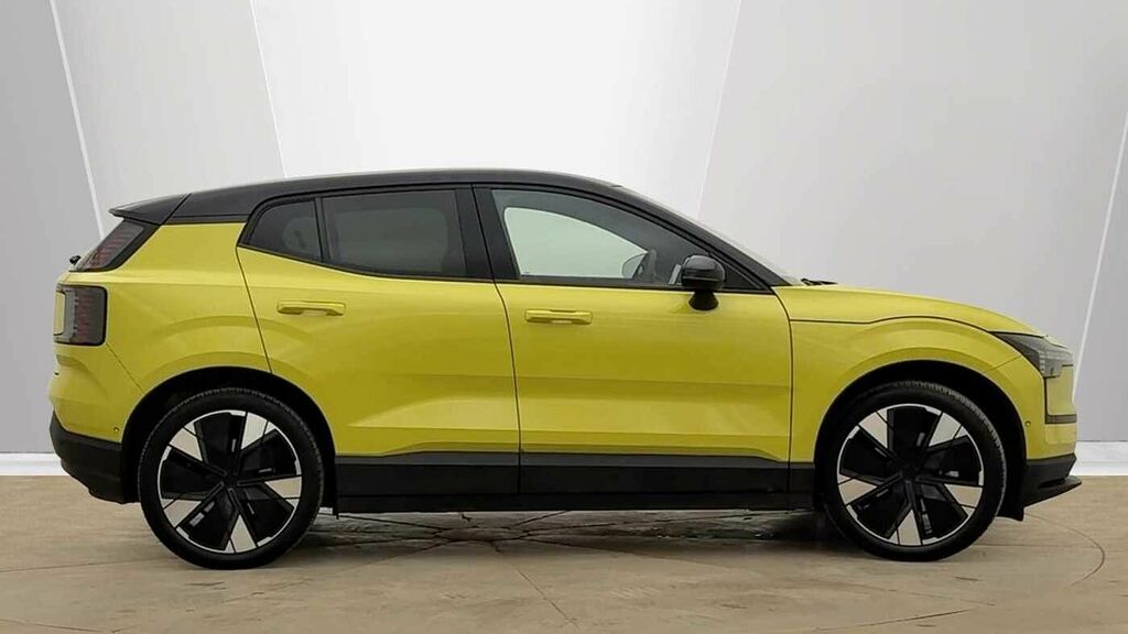 Volvo EX30 Ultra, Single Motor Extended Range, Yellow #2