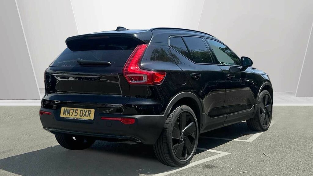 Volvo XC40 Black Edition Plus, B3 Mild Hybrid, MM75OXR Black #2
