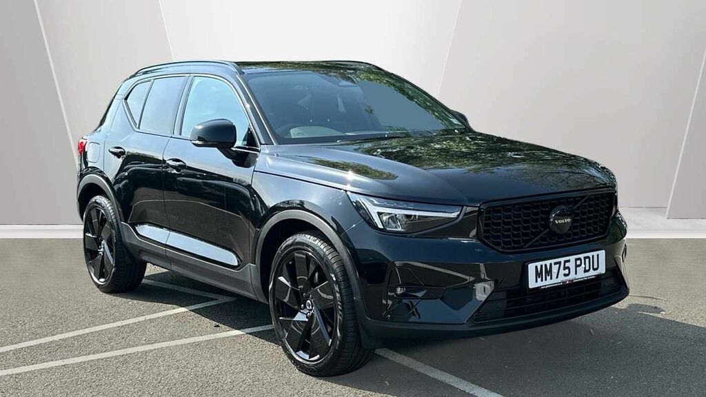Volvo XC40 Black Edition Plus, B3 Mild Hybrid, Black