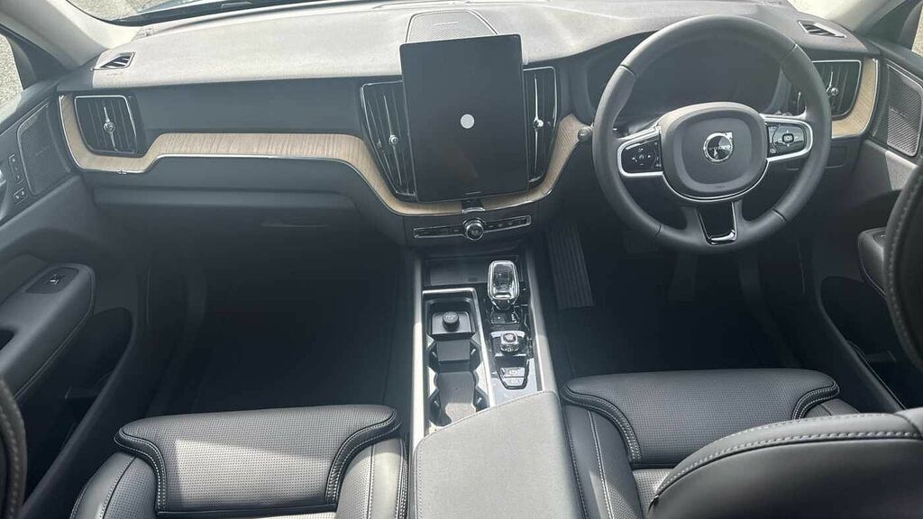 Volvo XC60 Plus, B5 Awd Mild Hybrid, Dark Blue #4