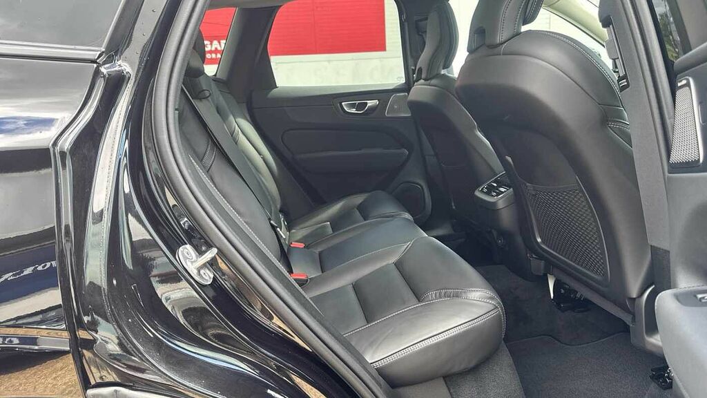 Volvo XC60 Ultra, B5 Awd Mild Hybrid, Dark Black #6