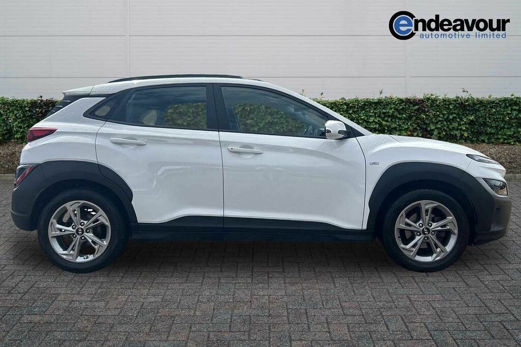 Hyundai Kona 1.0 Tgdi 48V Mhev Se Connect SH72WWY White #2