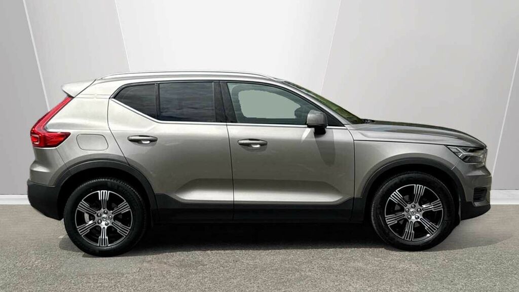 Volvo XC40 Inscription, T3 YY71KGV Grey #3