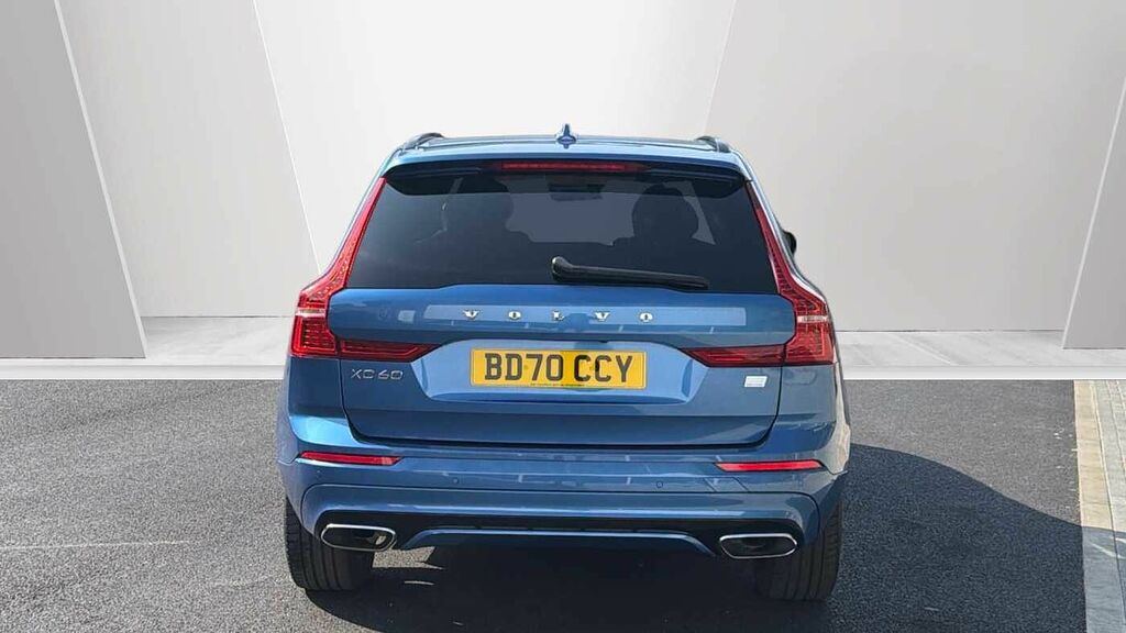 Volvo XC60 B5 P Momentum Blue #7