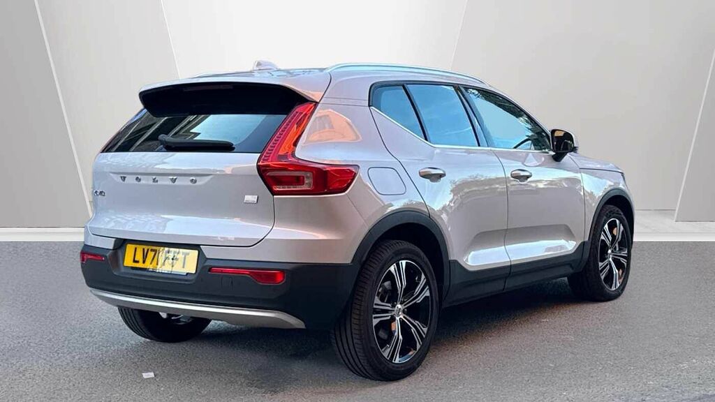 Volvo XC40 Recharge Inscription Pro, T5 Plug-in Hybrid Silver #2